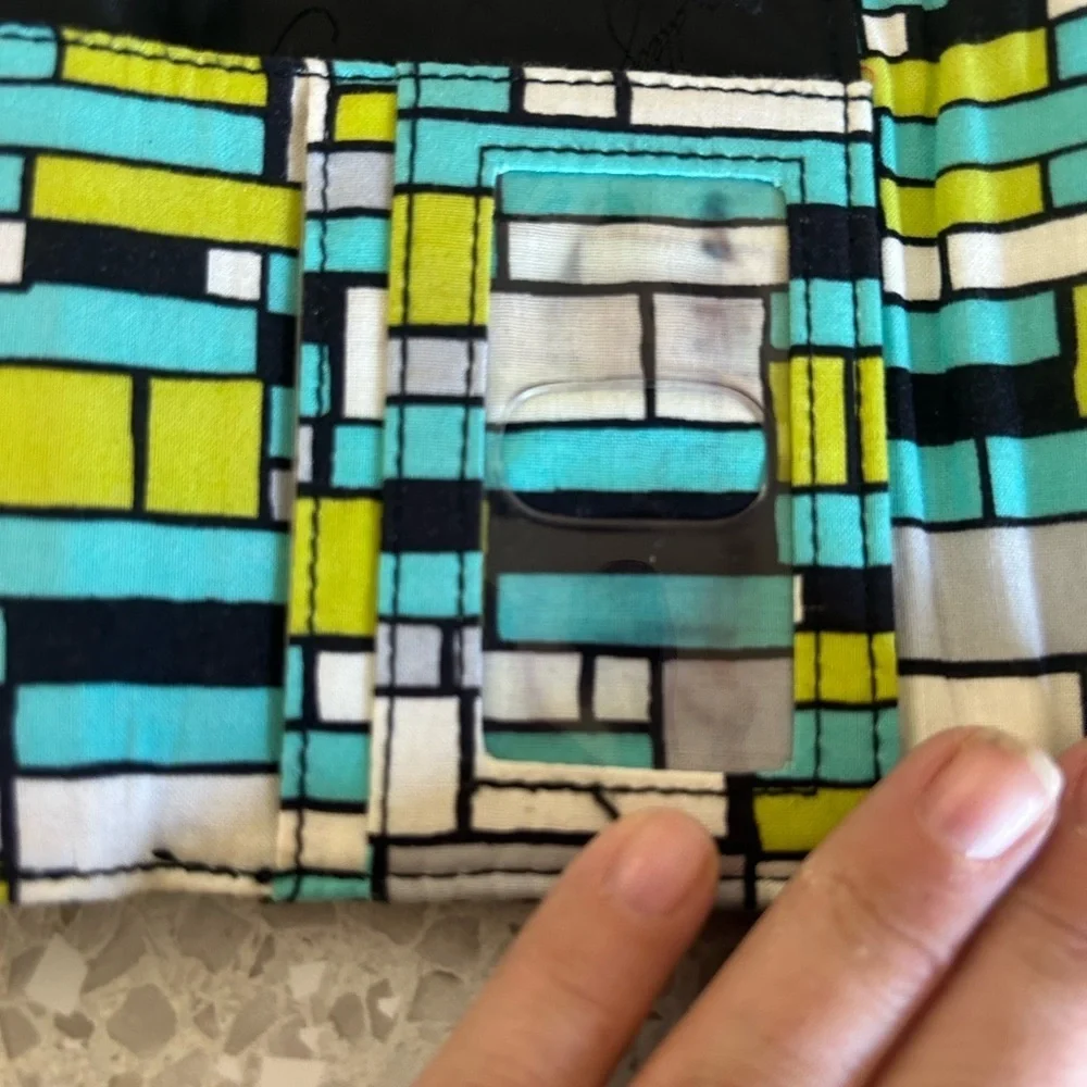 Vera Bradley green & blue floral quilted wallet - Picture 14 of 14